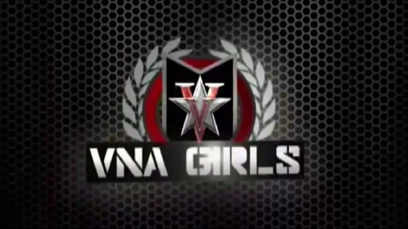 JuliaAnnLive Cougar Dirty Talk JOI XXX